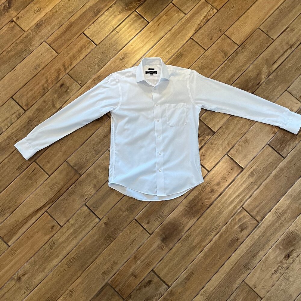 Pronto Uomo Men's Non-Iron Slim Fit White Dress Shirt 15.5 x 34/35 100% Cotton